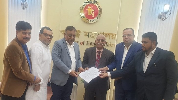 খালেদা জিয়ার মুক্তি ও বিদেশে চিকিৎসার দাবিতে ৫ রাজনৈতিক দলের স্বরাষ্ট্রমন্ত্রীকে স্মারকলিপি