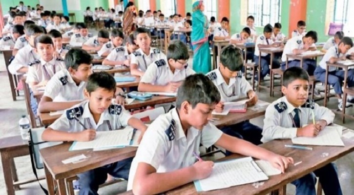 পরীক্ষা না থাকলেও পঞ্চম-অষ্টমে বৃত্তি ও সনদ থাকবে, নতুন শিক্ষাক্রম নিয়ে মন্ত্রী
