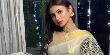 মৌনী রায়