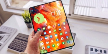 অপোর প্রথম ট্যাবলেট