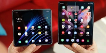 ওয়ানপ্লাস ফোল্ডেবল ফোন