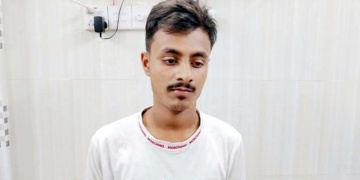 প্রেমিকার আবদার