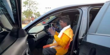 বাদাম কাকু