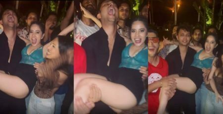 বন্ধুদের কোলে উঠে চিৎকার শুরু করলেন উরফি জাভেদ