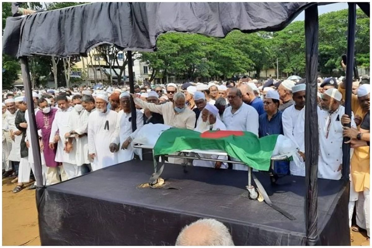 সিলেটে সাবেক অর্থমন্ত্রী মুহিতের শেষ জানাজায় মানুষের ঢল