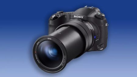 Sony RX10 V