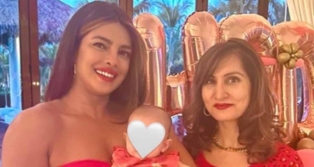 মেয়ের ছবি শেয়ার করলেন প্রিয়াঙ্কা চোপড়া প্রিয়াঙ্কা চোপড়া