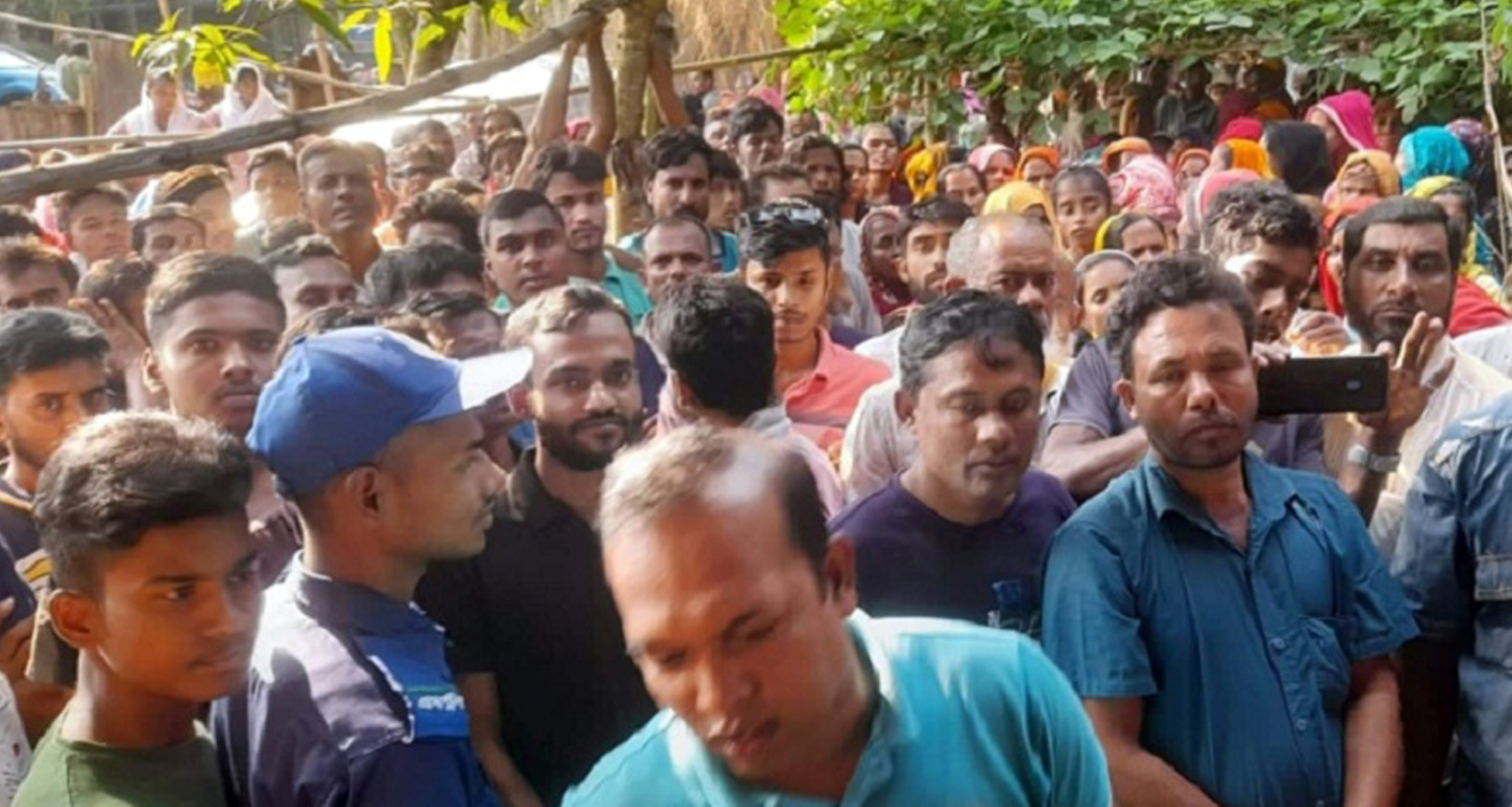 শারীরিক অক্ষমতার কারণে ৪ স্ত্রী চলে গেল, ক্ষোভে ৫ম স্ত্রীর সঙ্গে যা করলেন স্বামী অক্ষমতা