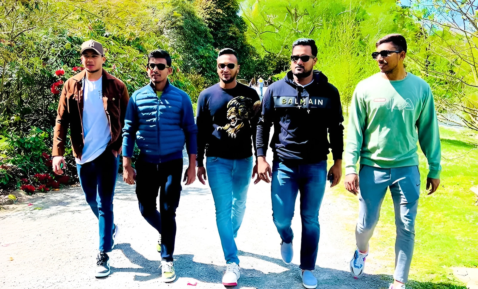একের পর এক হারের মাঝে নিউজিল্যান্ডে পিকনিক মুডে বাংলাদেশ দল ক্রিকেট