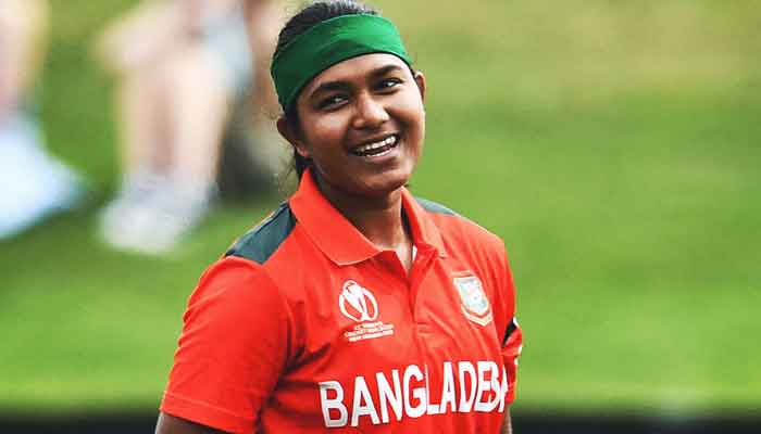 অভিষেকেই ফারিহার হ্যাটট্রিক, দুর্দান্ত জয় নিয়ে মাঠ ছাড়লো বাংলাদেশ খেলা