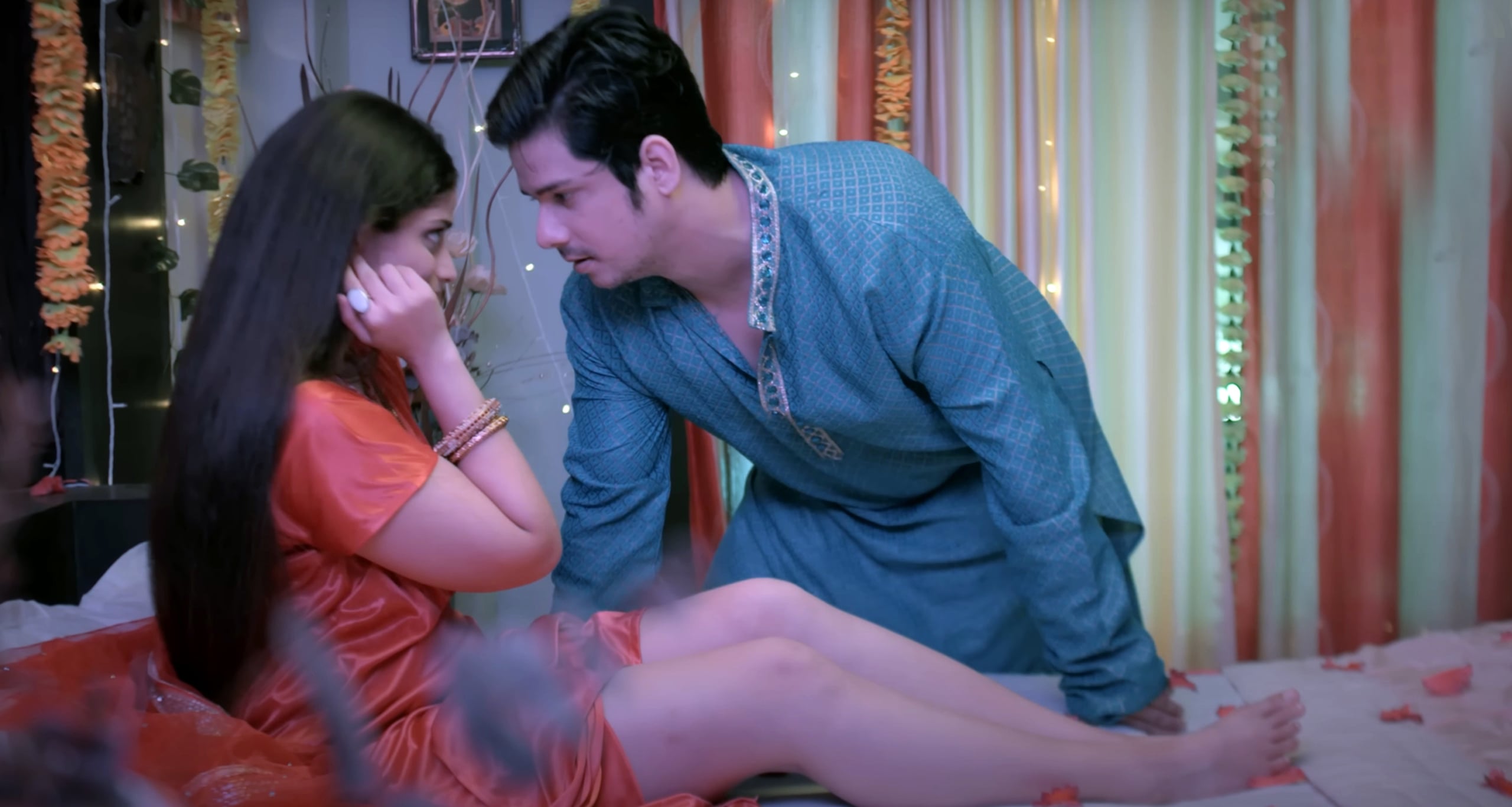 ওয়েব-সিরিজ