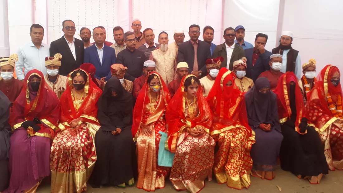 অসহায় ২০ তরুণ-তরুণীর বিয়েতে ১০ হাজার অতিথি! ১০ হাজার অতিথি