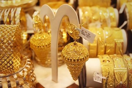 সর্বোচ্চ দামে সোনা