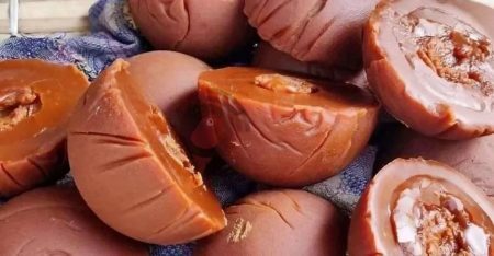 খেজুরের গুড়