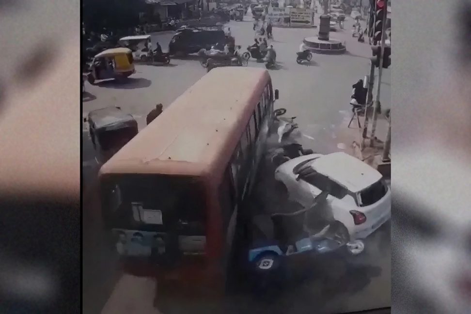 চালকের হার্ট অ্যাটাক