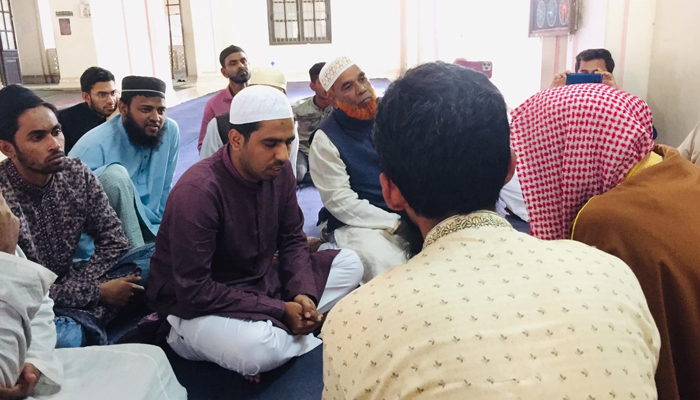 পাঁচ হাজার টাকা দেনমোহরে জুমার নামাজের পর হলের মসজিদে ঢাবি শিক্ষার্থীর বিয়ে