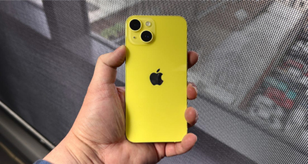 yellow iphone 14