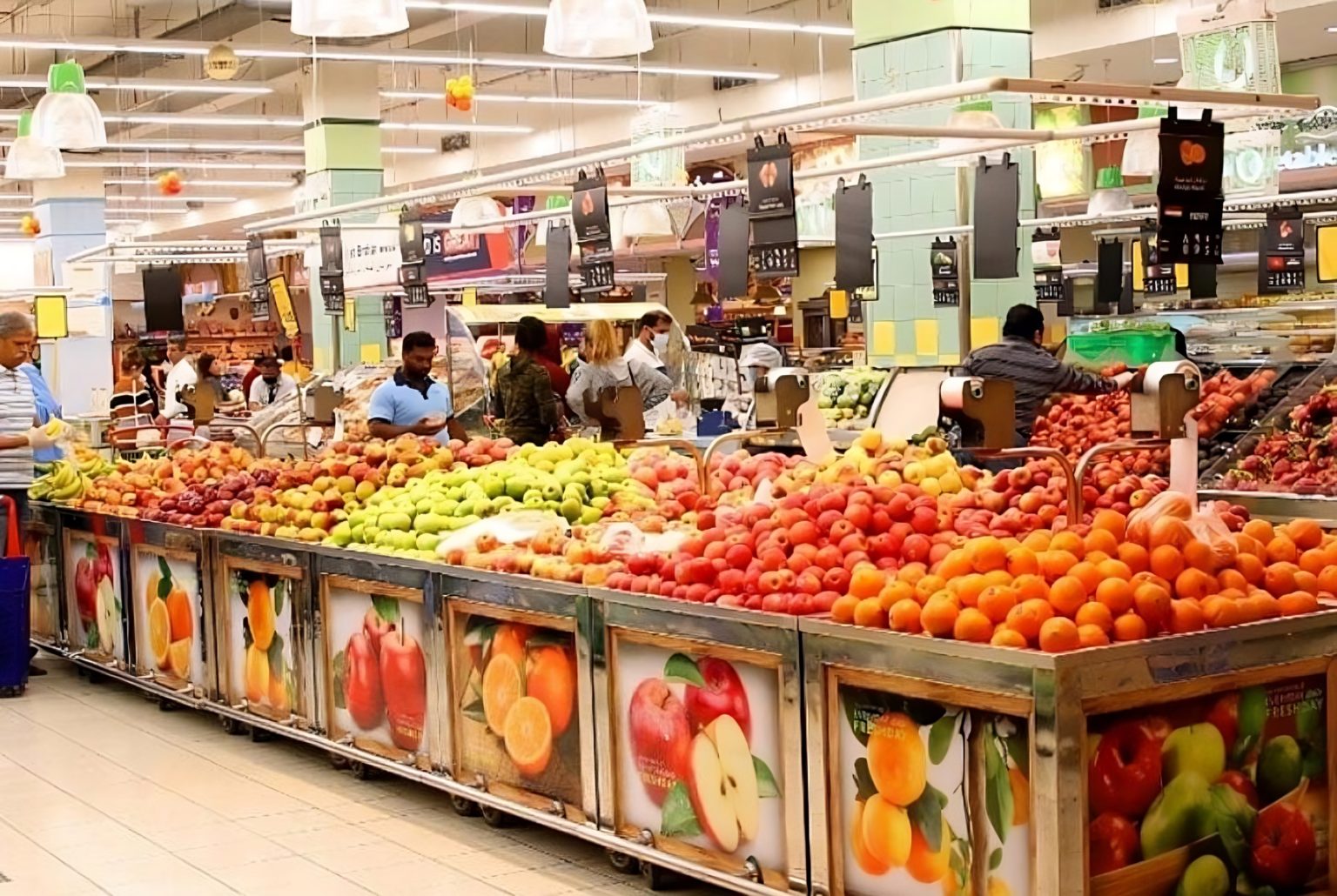 পণ্যের দাম কমবে আরব আমিরাতে