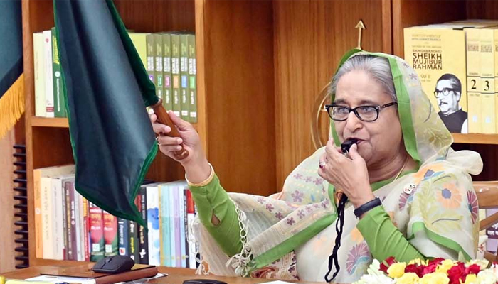 নতুন ট্রেন ‘চিলাহাটি এক্সপ্রেস’ উদ্বোধন করলেন প্রধানমন্ত্রী