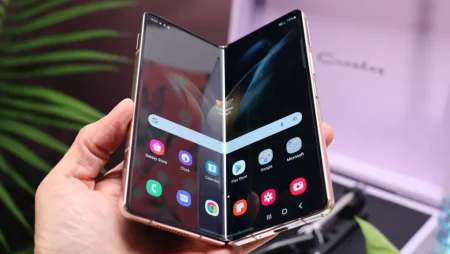 Samsung Galaxy Z Fold 5