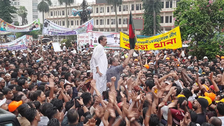 ‘আল্লাহ আল্লাহ’ স্লোগানে শান্তি সমাবেশে শামীম ওসমান