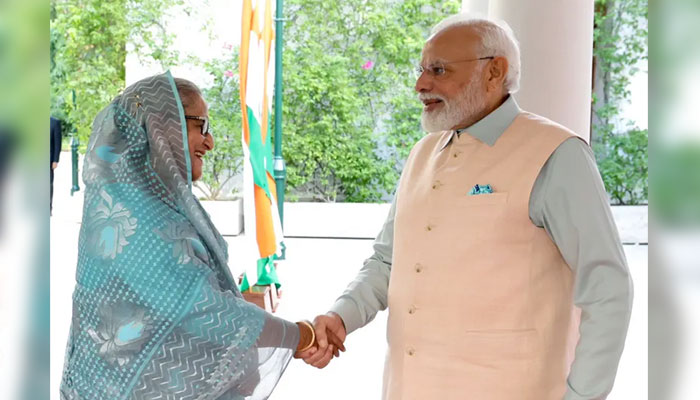 শেখ হাসিনা-মোদি বৈঠকে সম্পর্ক এগিয়ে নেওয়ার প্রত্যয়