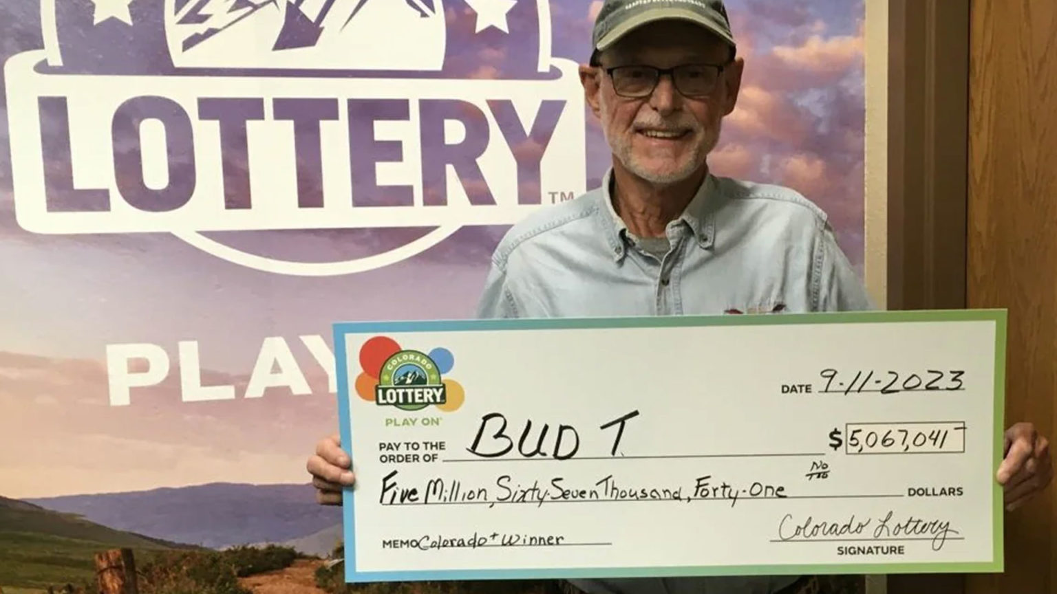 লটারি জিতে ৫০ লাখ ডলারের প্রথম যে শখ মিটালেন বৃদ্ধ লটারি