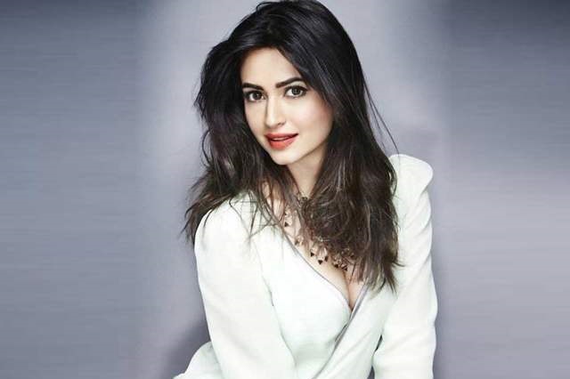 kriti-kharbanda