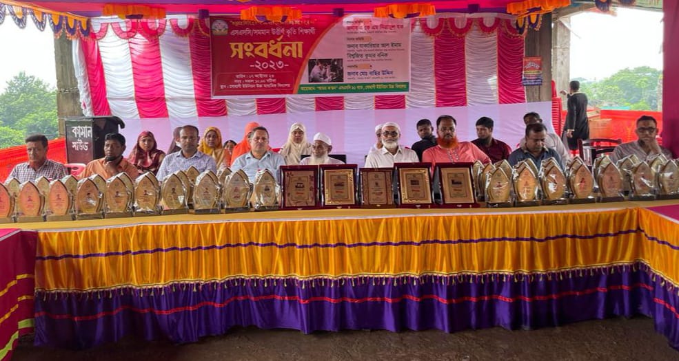 এসএসসি ৯১ ব্যাচের উদ্যোগে ৫৪ কৃতি শিক্ষার্থী সংবর্ধনা