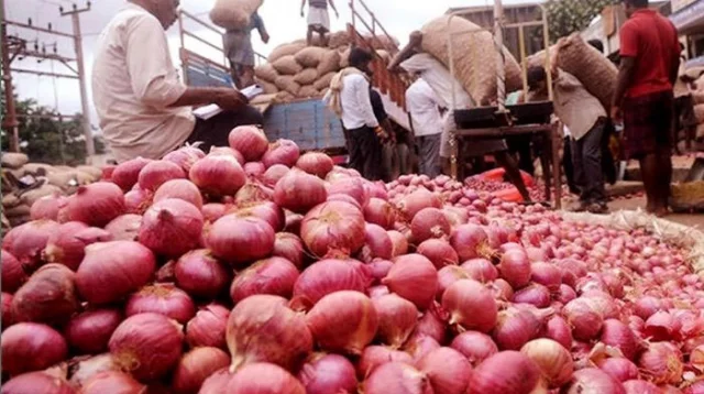 পেঁয়াজ বিক্রি