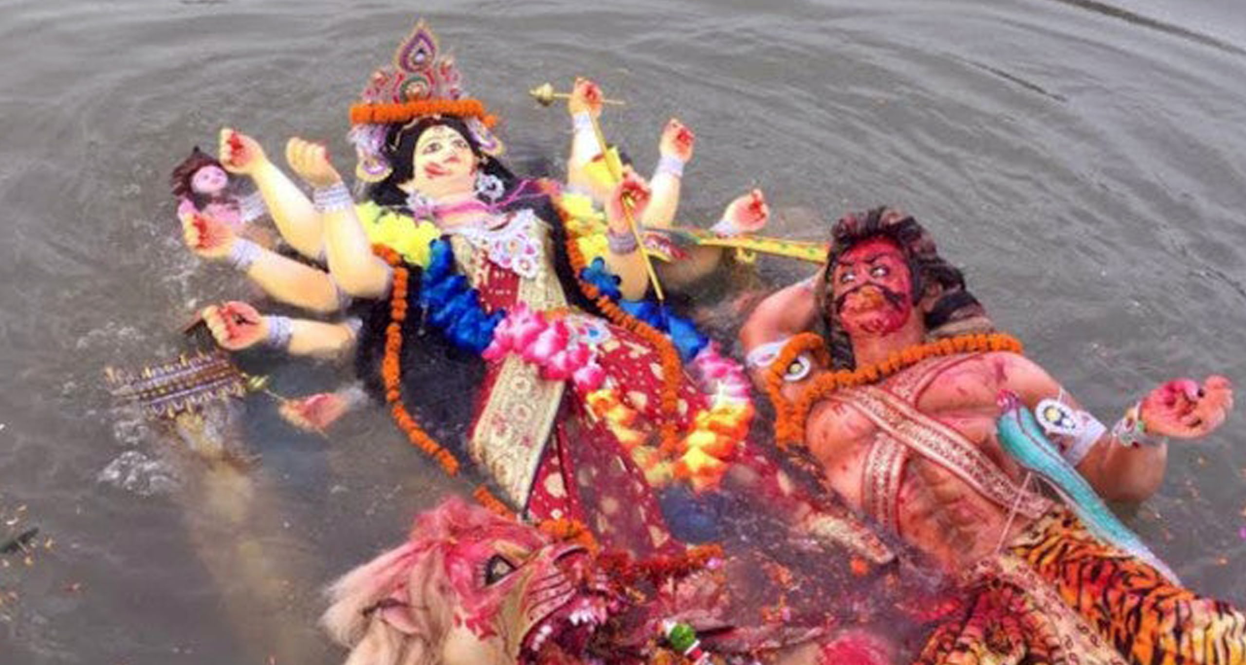 প্রতিমা বিসর্জনের মধ্য দিয়ে