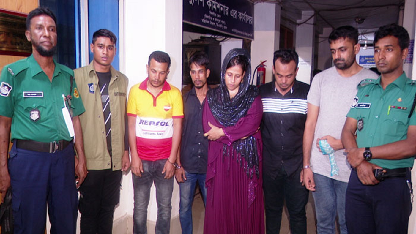 বিশ্ববিদ্যালয় শিক্ষককে অপহরণ