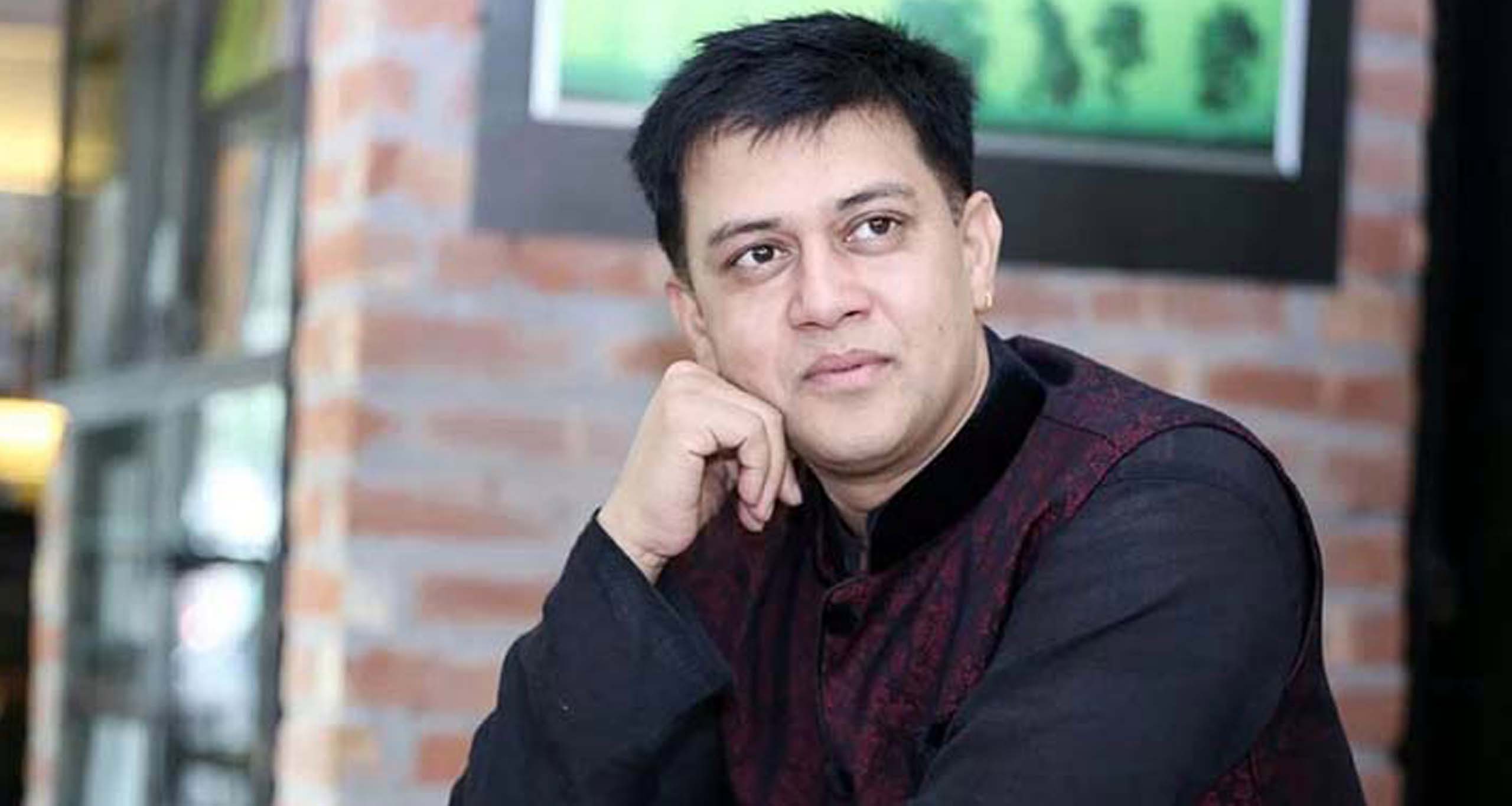 চিত্রনায়ক শাকিল খান