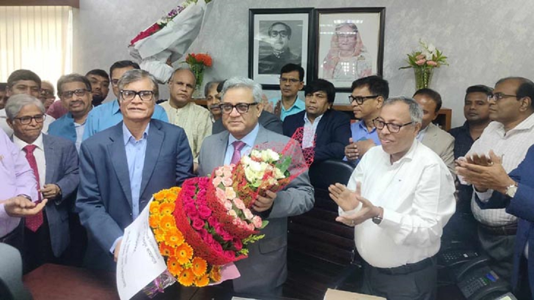 ঢাবির নতুন উপাচার্য