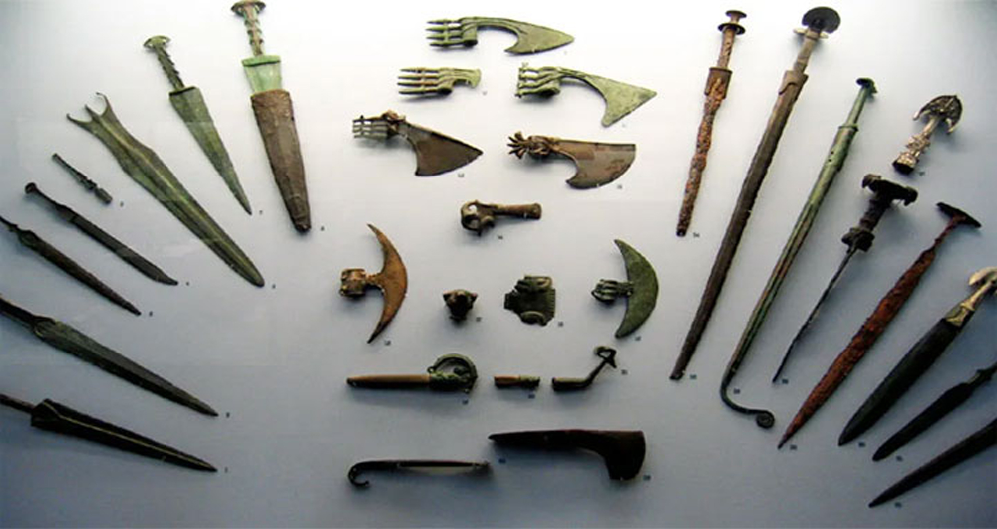 পিরামিডের সন্ধান