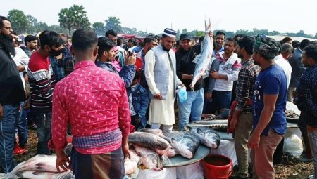 Kaligonj Binirails Fish Fair