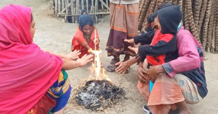 কাঁপছে চুয়াডাঙ্গা