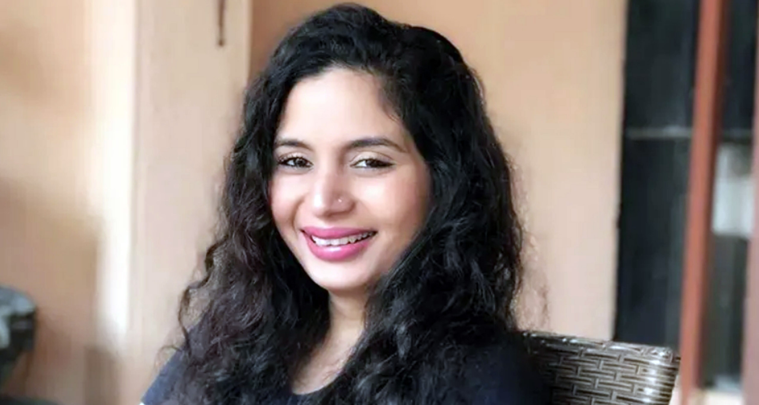 অভিনেত্রী