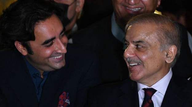 পাকিস্তানে ক্ষমতার ভাগাভাগি, কে কী পাচ্ছে