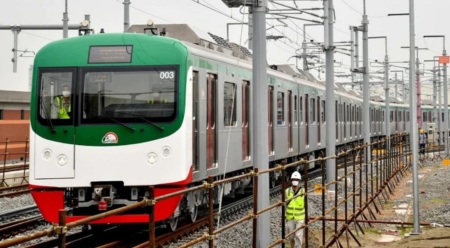 মেট্রোরেলে