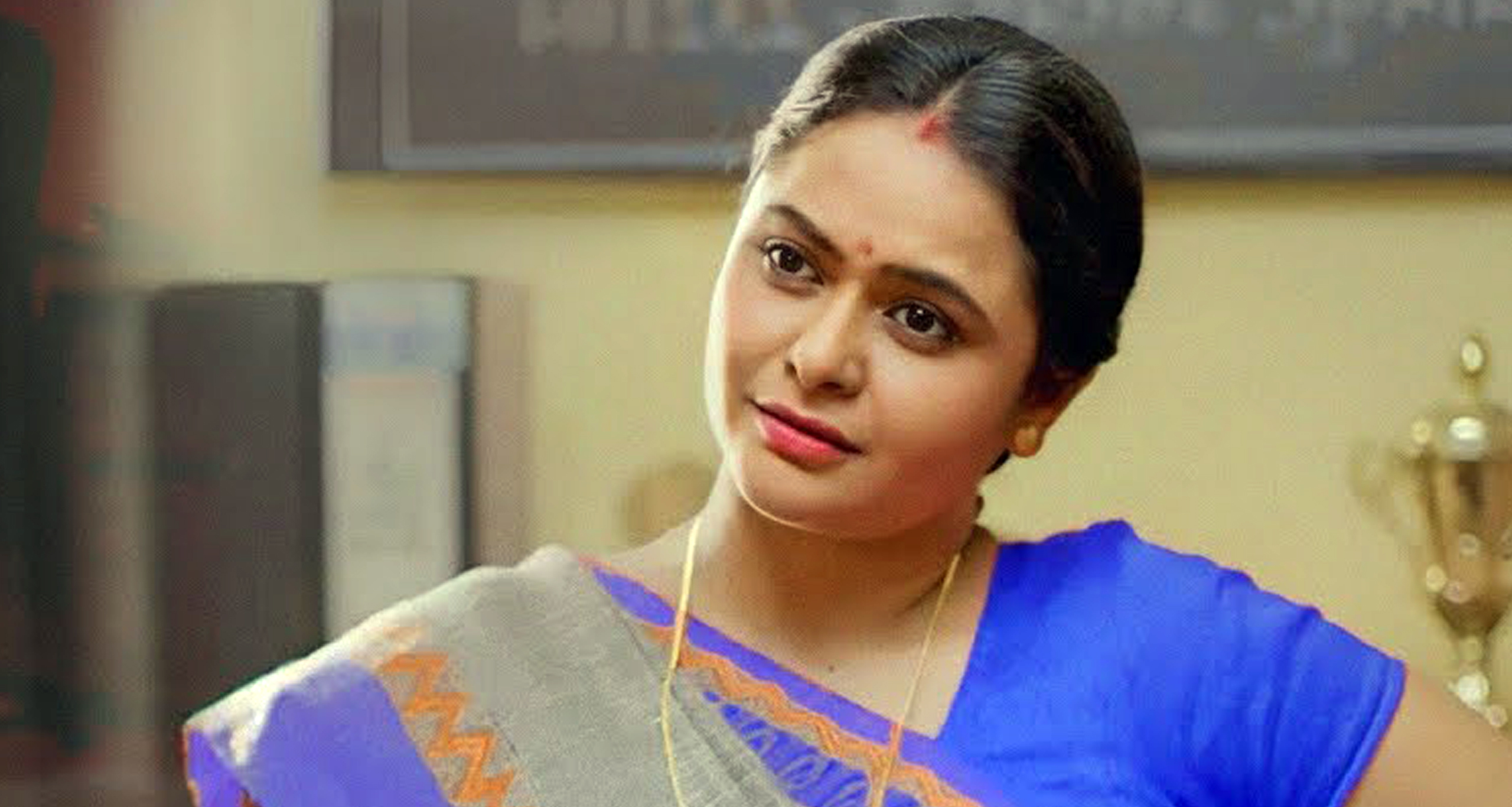 রোমান্সে মাতলেন জামাই