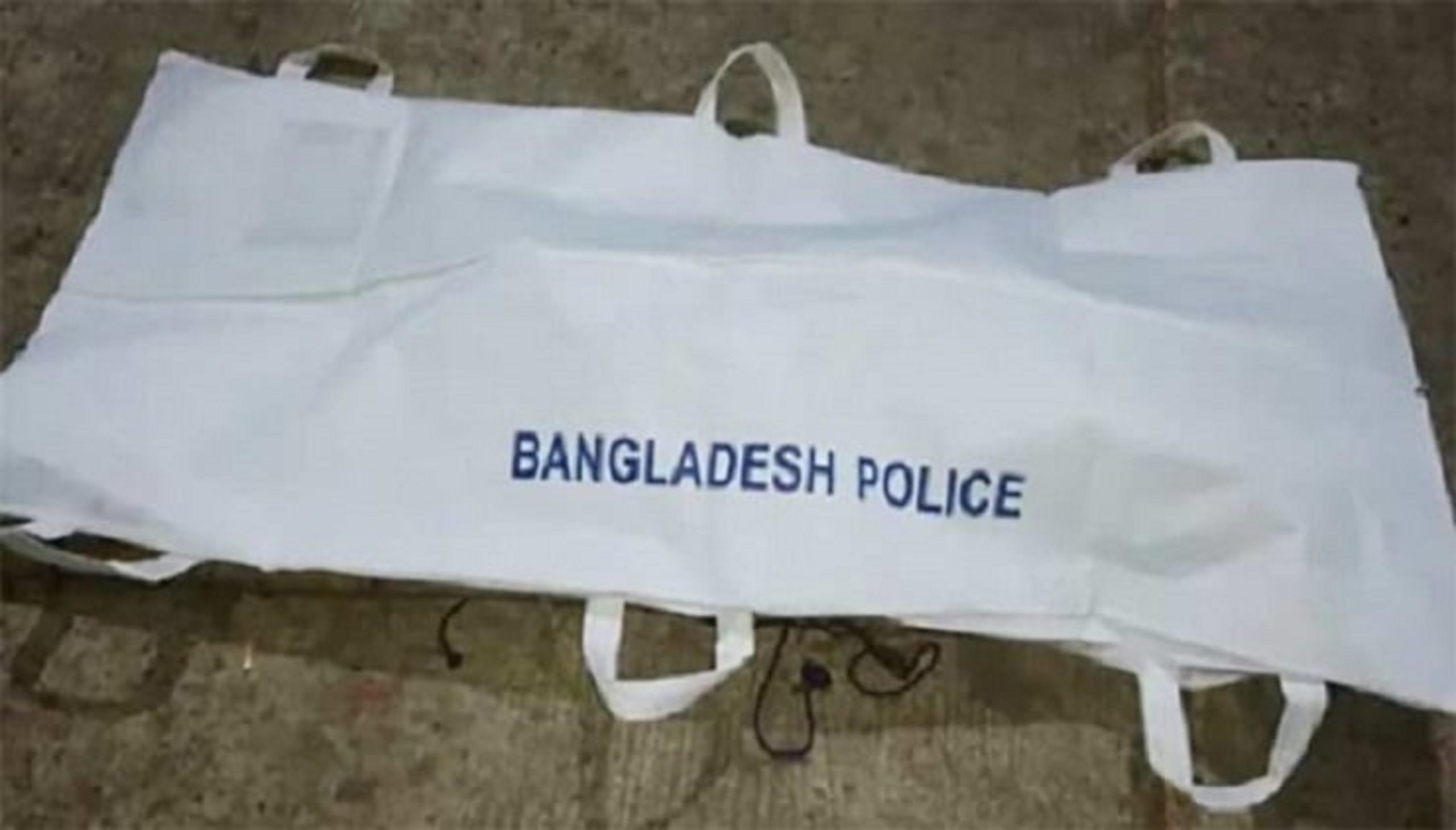 স্পেন দূতাবাসের কর্মকর্তার