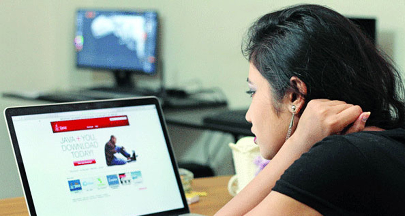 মানুষের সঙ্গে কম্পিউটারের পার্থক্য কোথায়? উত্তর জানলে অবাক হবেন কম্পিউটার