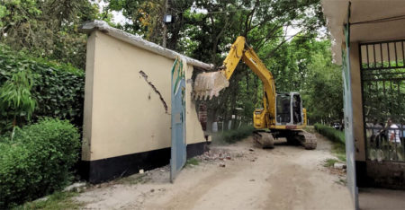 গাজীপুরে তিন রিসোর্টর দখলকরা সোয়া একর বনভূমি উদ্ধার