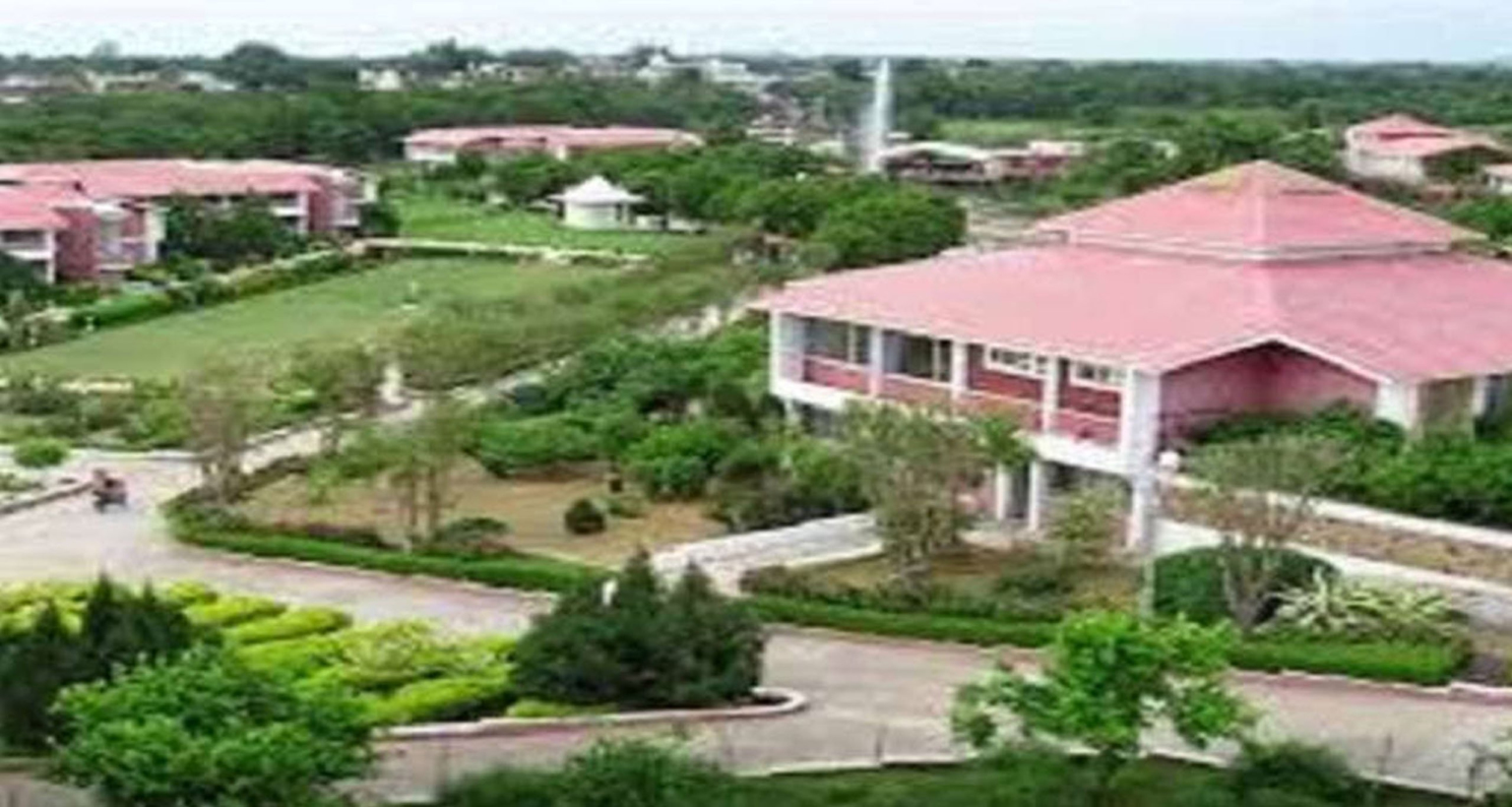 ভারতের যে গ্রাম নেই কোন গরিব, বসবাস করেন শুধু কোটিপতিরাই গ্রাম