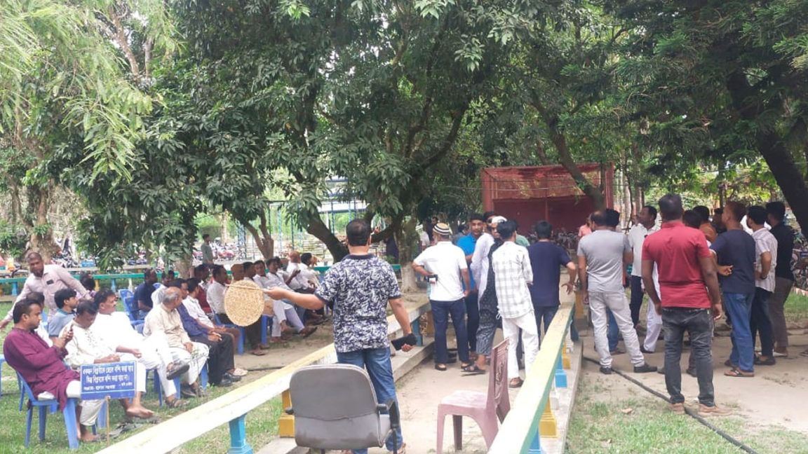 নির্বাচনে আচরণবিধি ভঙ্গ, দায়িত্ব পালনে সাংবাদিক লাঞ্ছিত