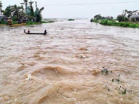 দেশের যেসব জেলায় বন্যার আশঙ্কা, সতর্কতা জারি