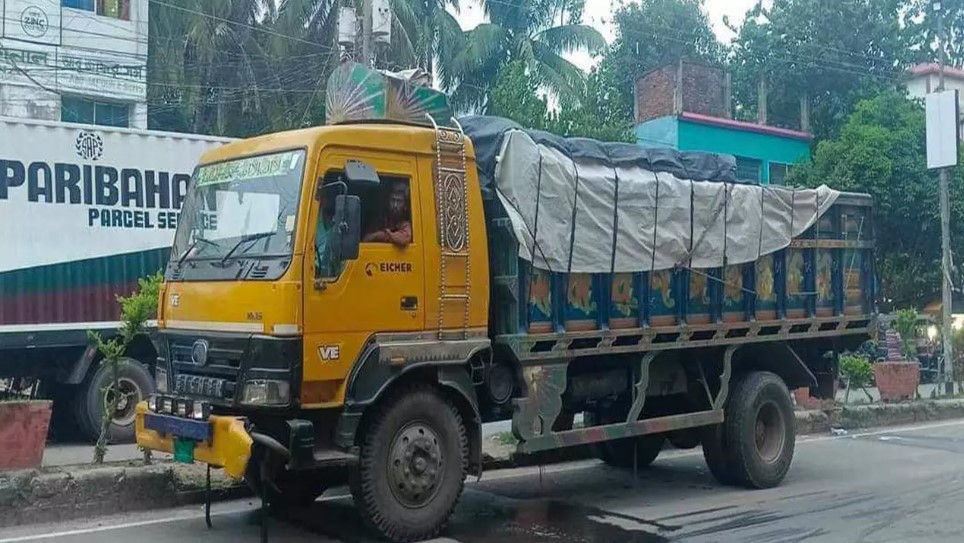 Hilsa Truck