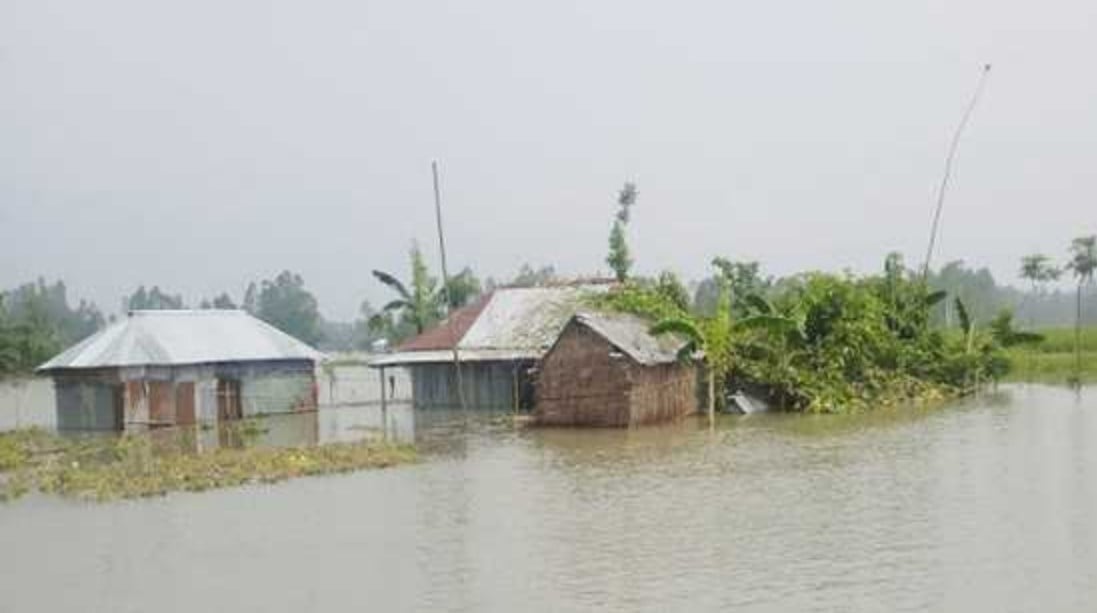 রংপুরে আকস্মিক বন্যায়