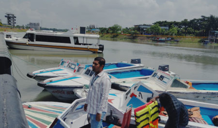 উদ্বোধনের কিছুদিন পরই বন্ধ স্পিডবোট সেবা